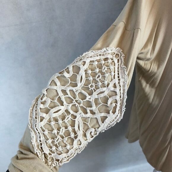 Sz L Bellamie Beige Lace Detail Top - Picture 5 of 7